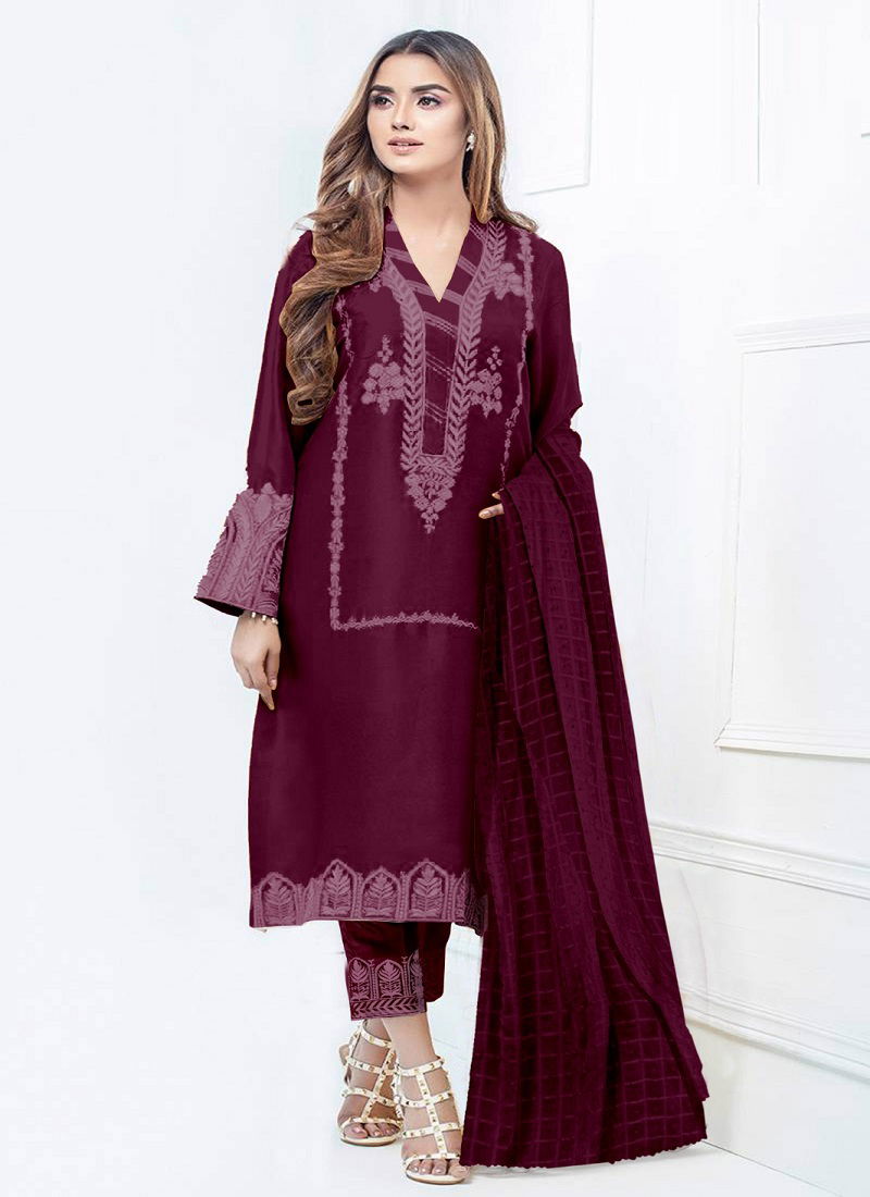 Safa Fashion 1138 Readymade Pakistani Suits Catalog
